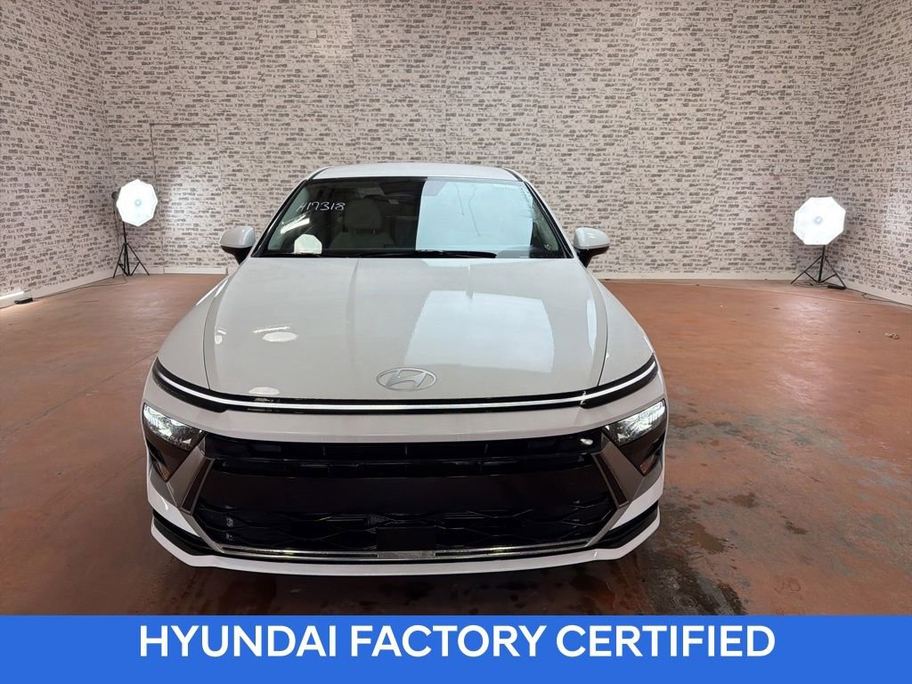 Used 2026 Hyundai Sonata SEL FWD image 2