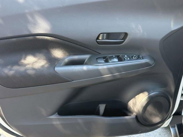 Used 2025 Nissan Kicks Play S image 24