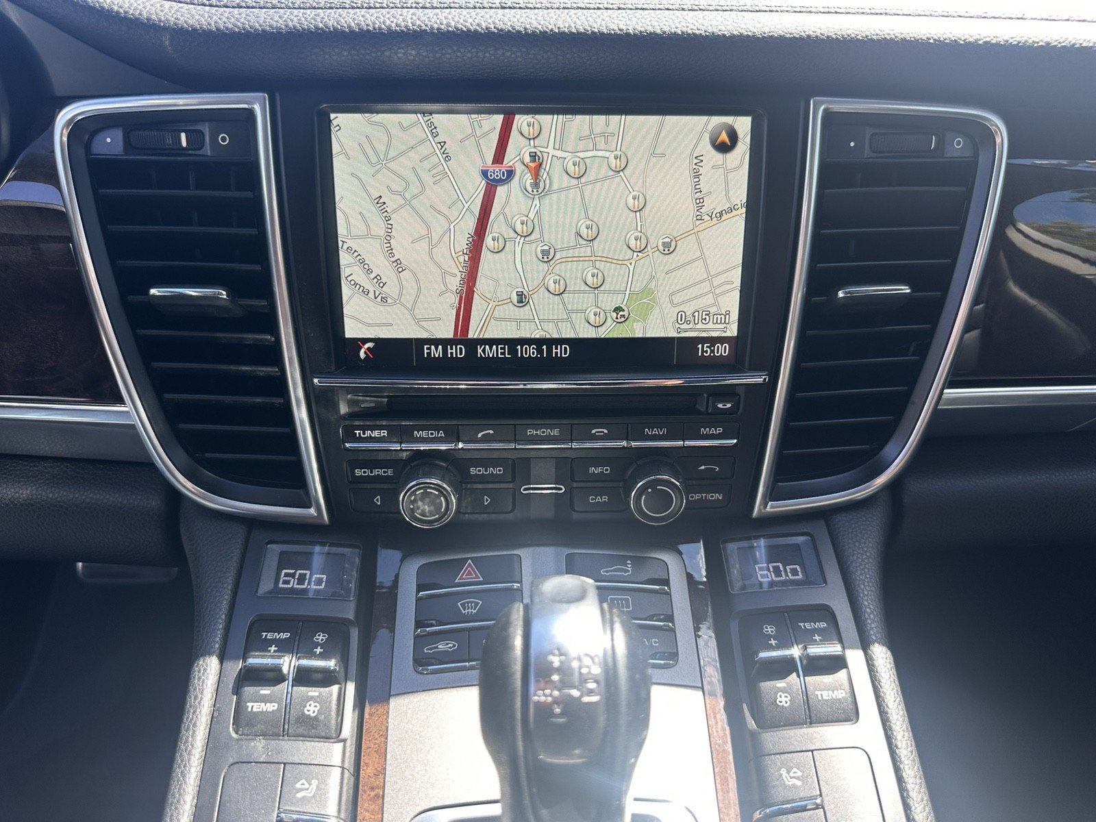 Used 2015 Porsche Panamera S RWD image 25