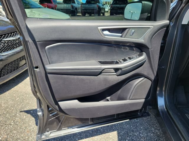 Used 2019 Ford Edge SEL w/ Equipment Group 201A FWD image 23