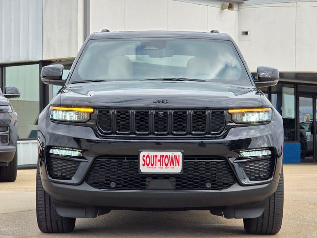 Certified 2023 Jeep Grand Cherokee Limited w/ Luxury Tech Group II AWD/4WD video 2