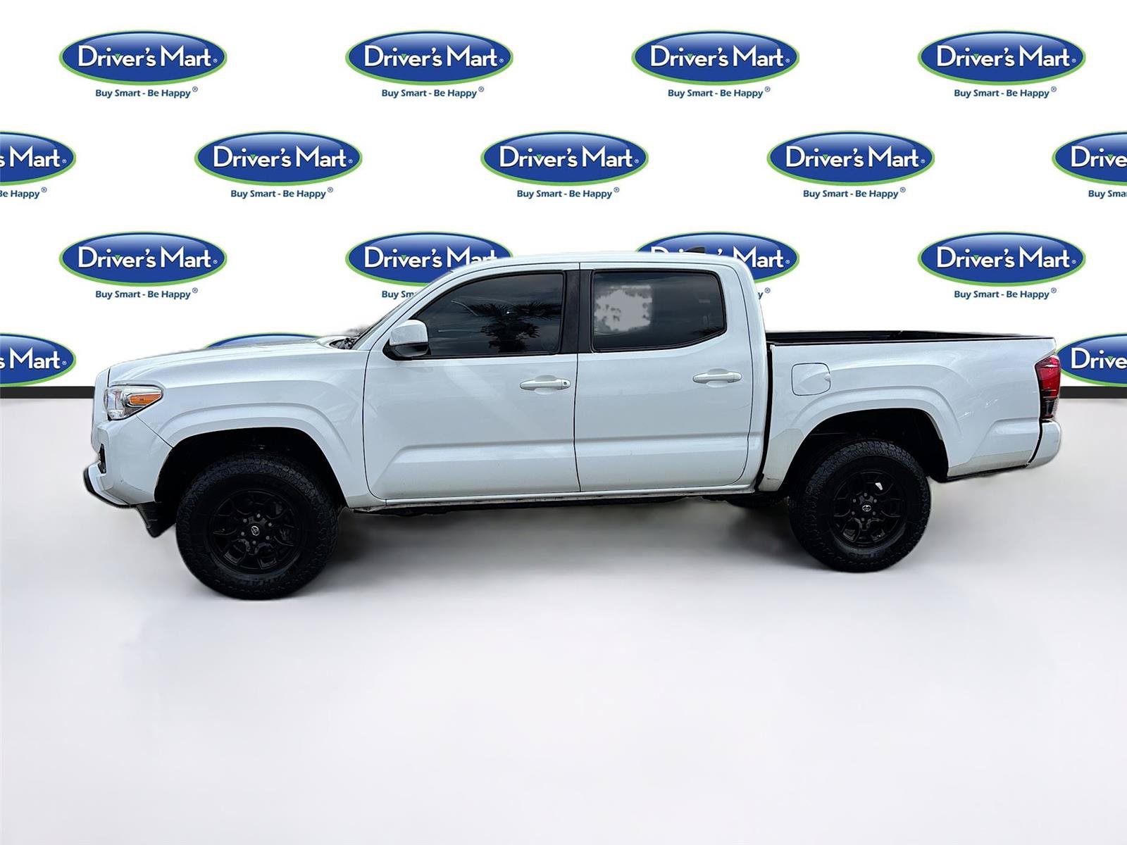 Used 2019 Toyota Tacoma SR w/ SR Convenience Package RWD image 4