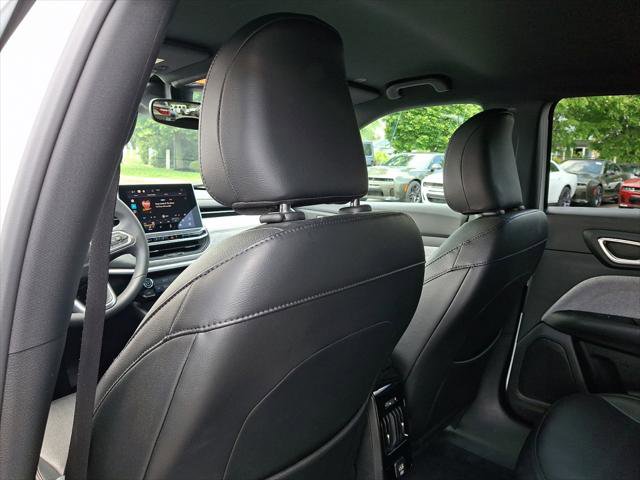 Certified 2023 Jeep Compass Latitude AWD/4WD image 21