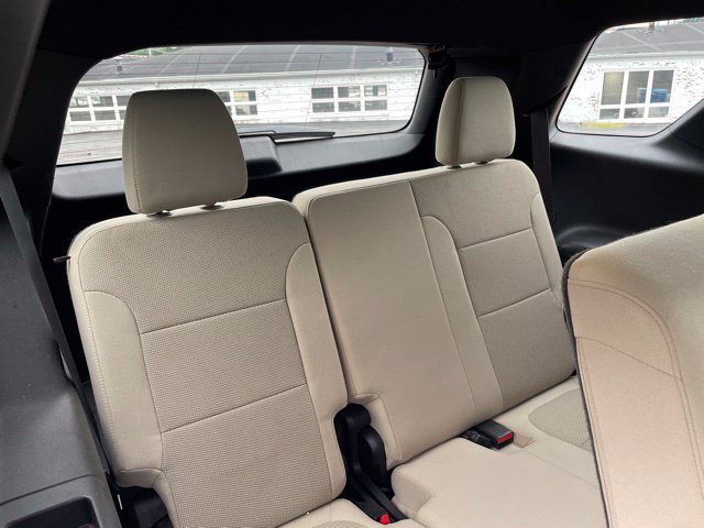 Used 2023 Chevrolet Traverse LS w/ Midnight/Sport Edition FWD image 34