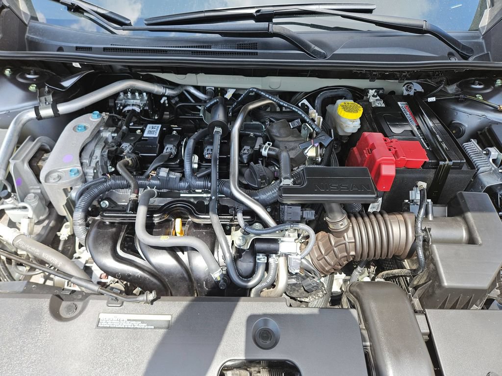 Used 2025 Nissan Sentra SV FWD image 22