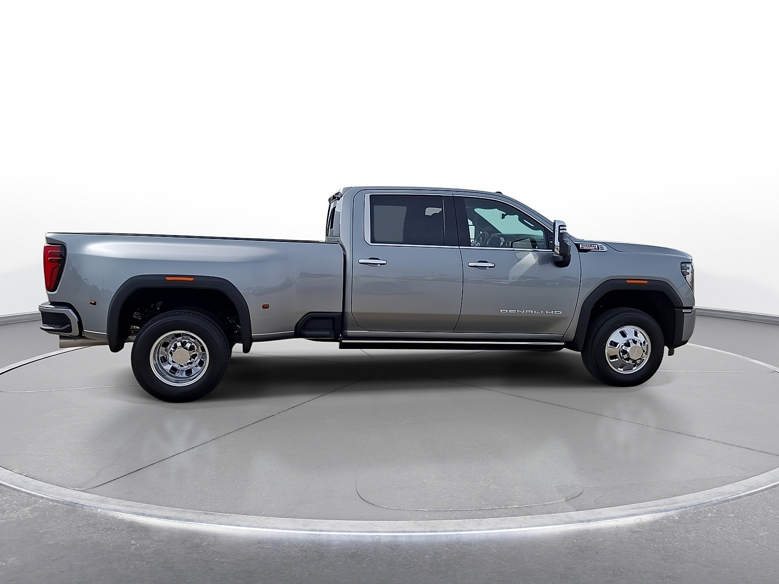 New 2026 GMC Sierra 3500 Denali w/ Denali Reserve Package AWD/4WD image 9