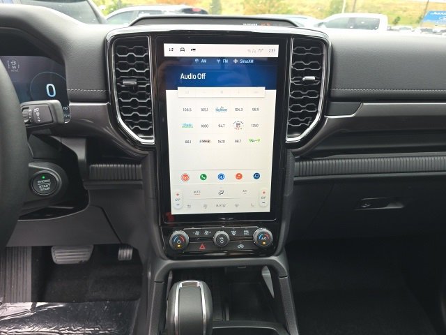 New 2025 Ford Ranger Lariat image 19