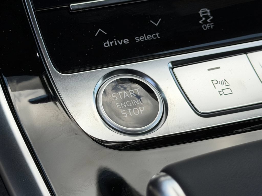 New 2026 Audi Q8 Prestige AWD/4WD image 24