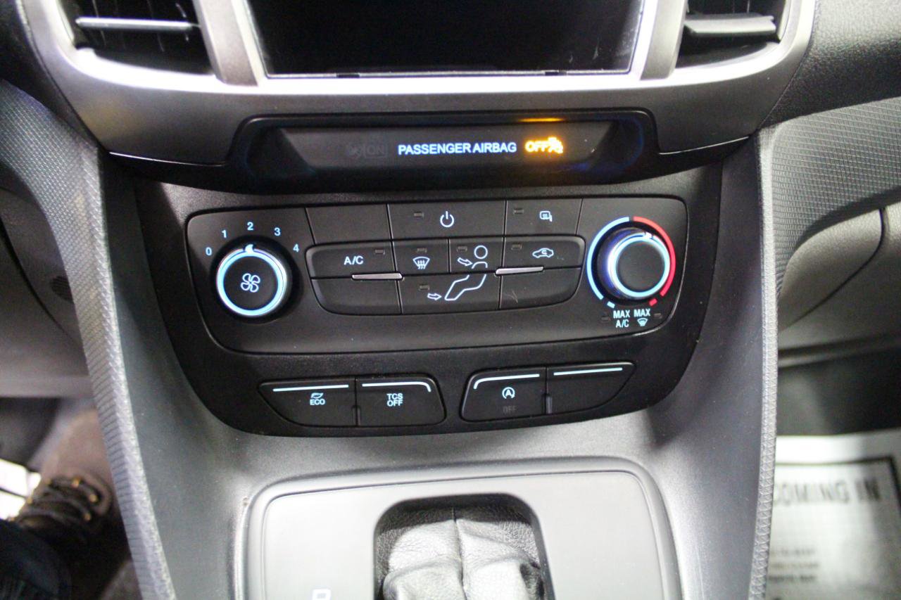 Used 2022 Ford Transit Connect XL image 14