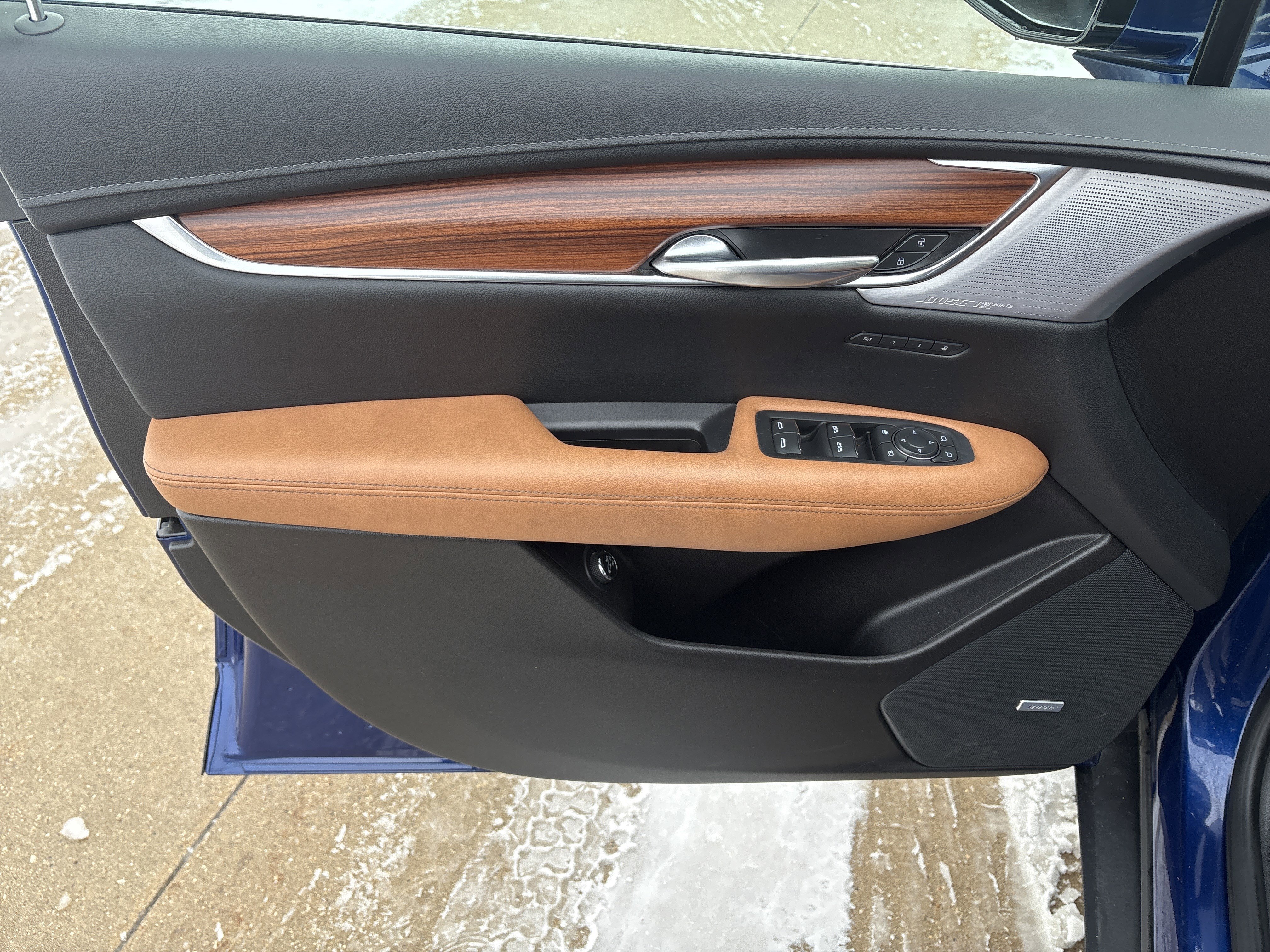 Used 2023 Cadillac XT5 Premium Luxury w/ LPO, Floor Liner Package image 10