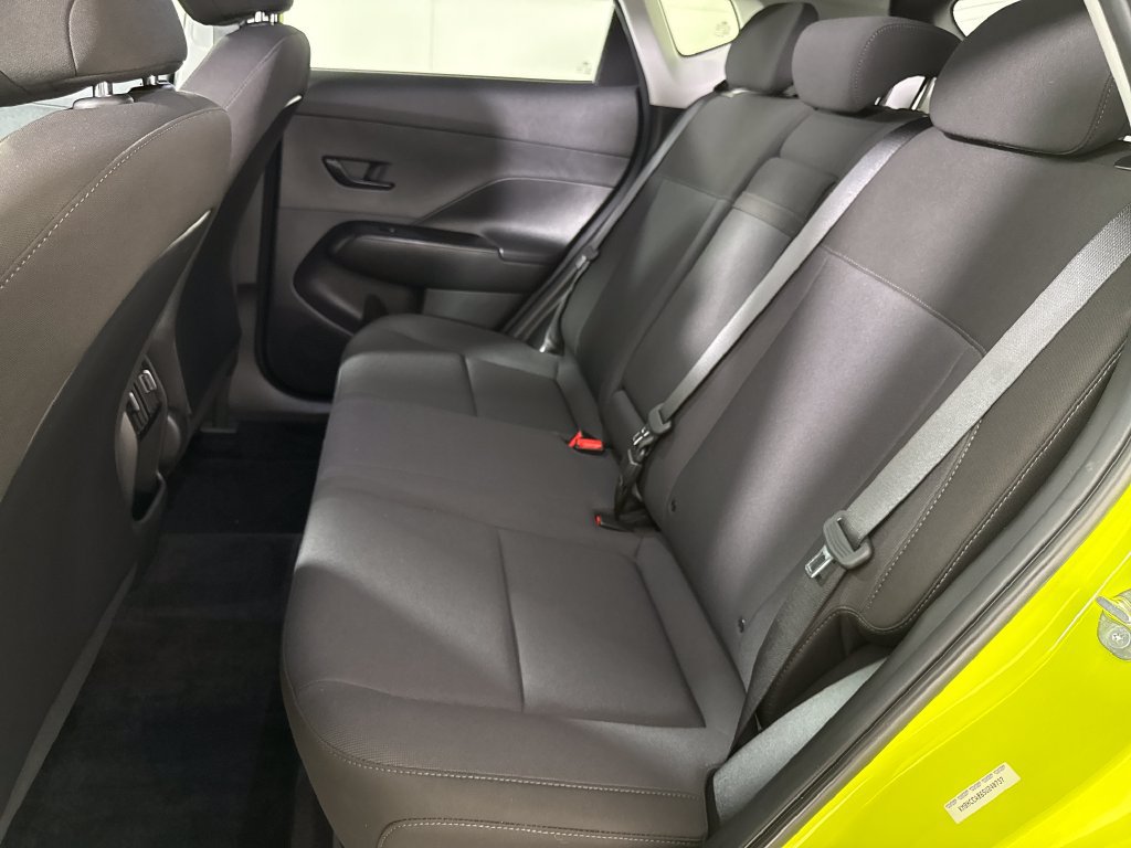 Used 2025 Hyundai Kona SEL AWD/4WD image 12