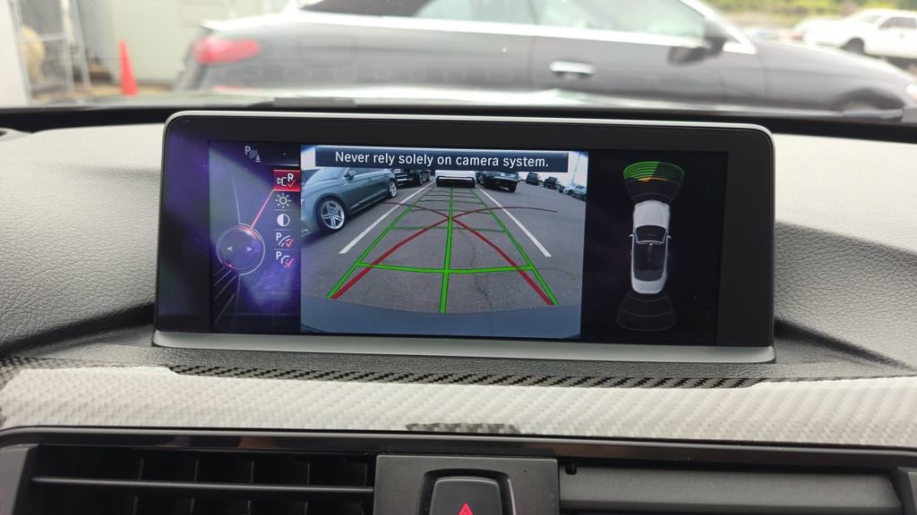 Used 2015 BMW M4 Convertible RWD image 19