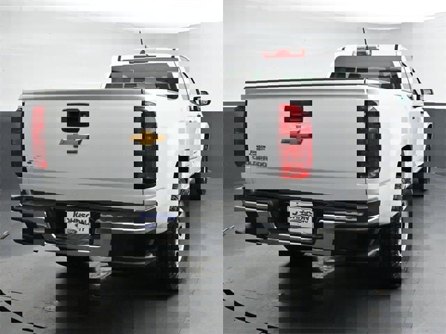 Used 2018 Chevrolet Colorado W/T image 14