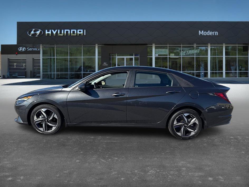 Certified 2023 Hyundai Elantra SEL w/ Convenience Package image 7