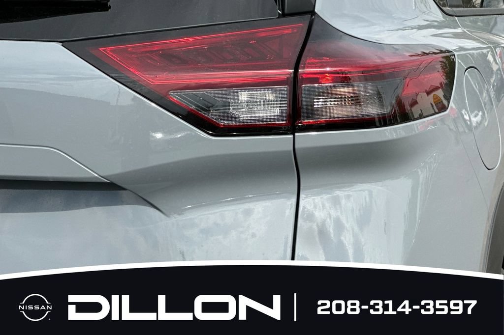 New 2026 Nissan Rogue SV w/ Rock Creek Premium Package AWD/4WD image 28