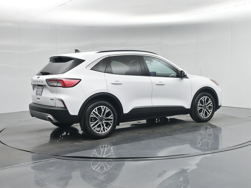 Certified 2020 Ford Escape SEL image 29