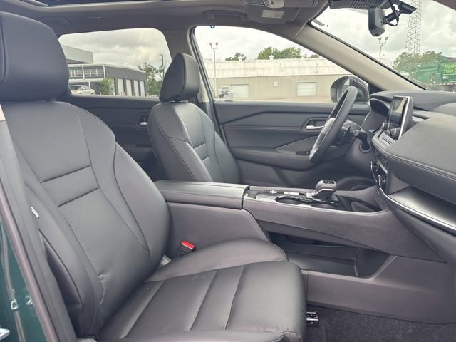 New 2026 Nissan Rogue SV image 16