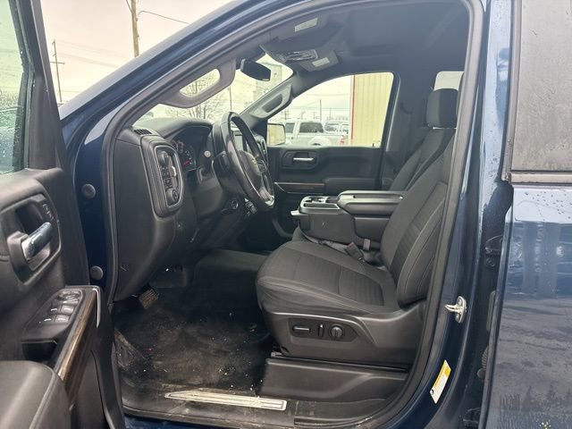 Used 2021 Chevrolet Silverado 1500 LT w/ All Star Edition Plus image 9