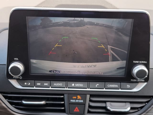 Used 2024 Nissan Altima 2.5 SV FWD image 19