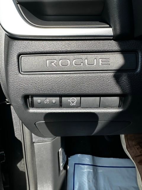 New 2026 Nissan Rogue S image 23