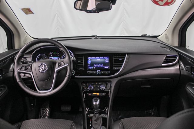 Used 2022 Buick Encore Preferred w/ Safety Package II FWD image 28