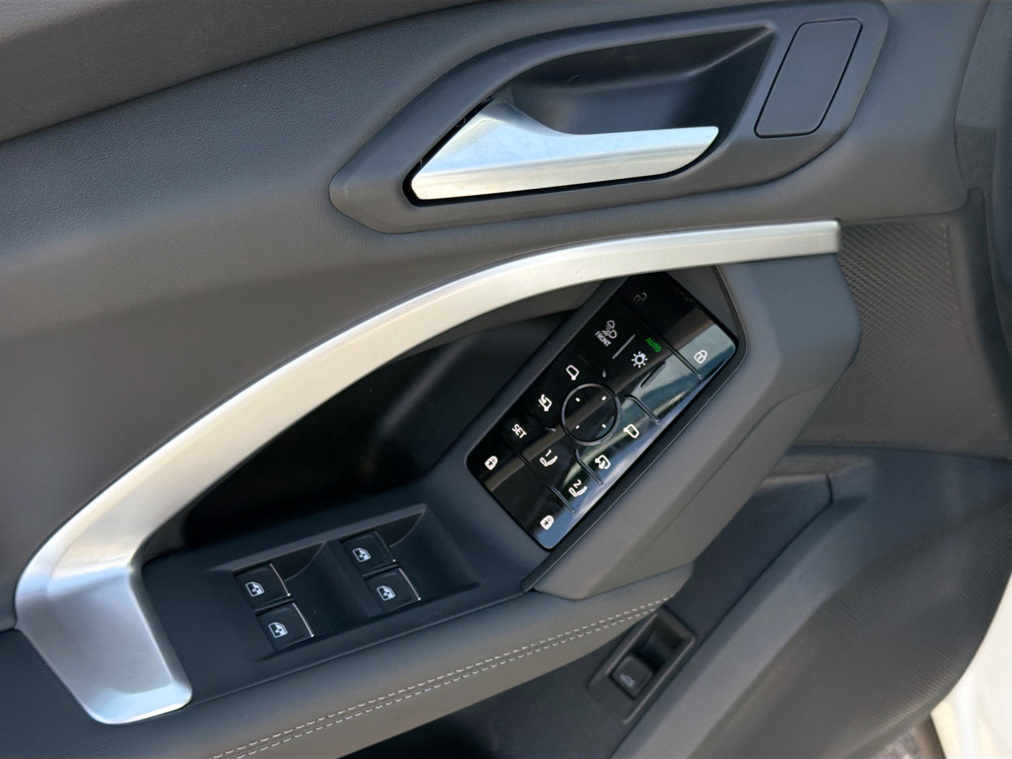 New 2025 Audi Q5 Premium Plus image 23