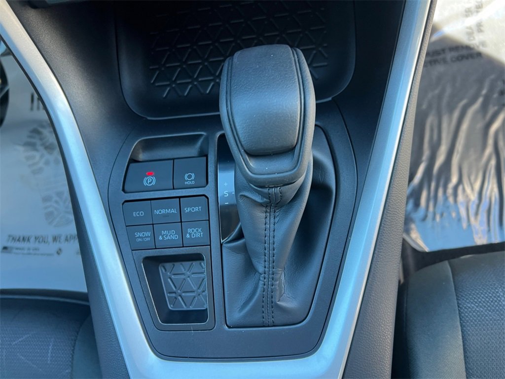 Certified 2025 Toyota RAV4 XLE image 19