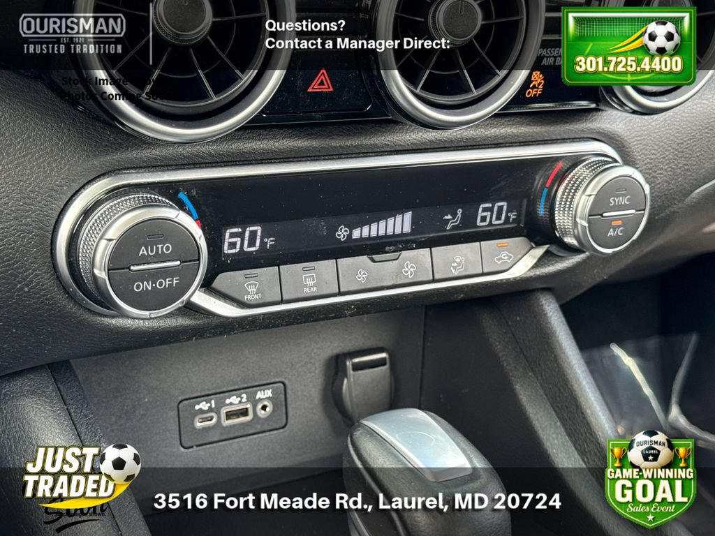 Used 2023 Nissan Sentra SR w/ Midnight Edition Package FWD image 13