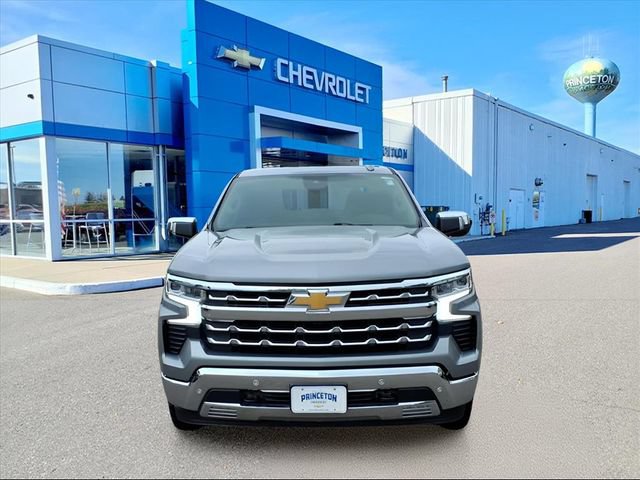 Used 2024 Chevrolet Silverado 1500 LTZ AWD/4WD image 9