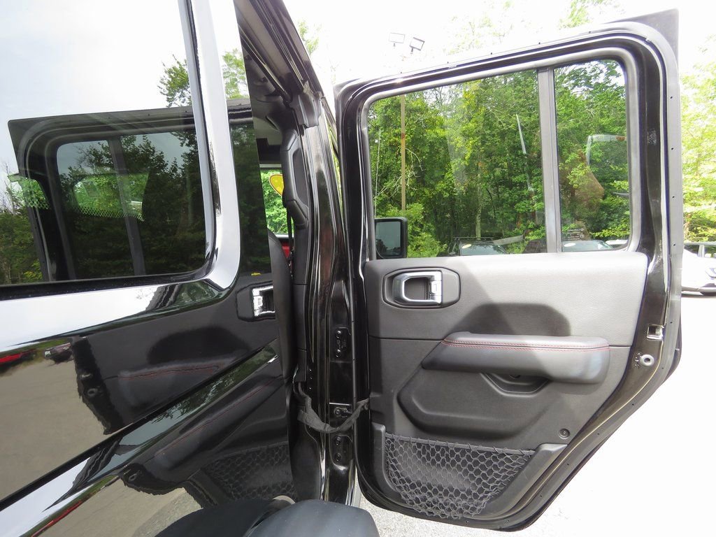 Used 2021 Jeep Wrangler Unlimited Rubicon w/ LED Lighting Group image 16