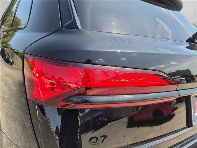 Used 2026 Audi Q7 3.0T Premium Plus AWD/4WD image 21