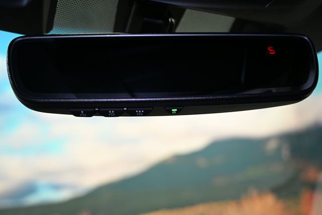 Used 2025 Subaru Outback Premium w/ Popular Package #1A image 43