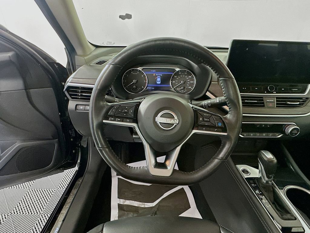Used 2023 Nissan Altima 2.5 SL image 11