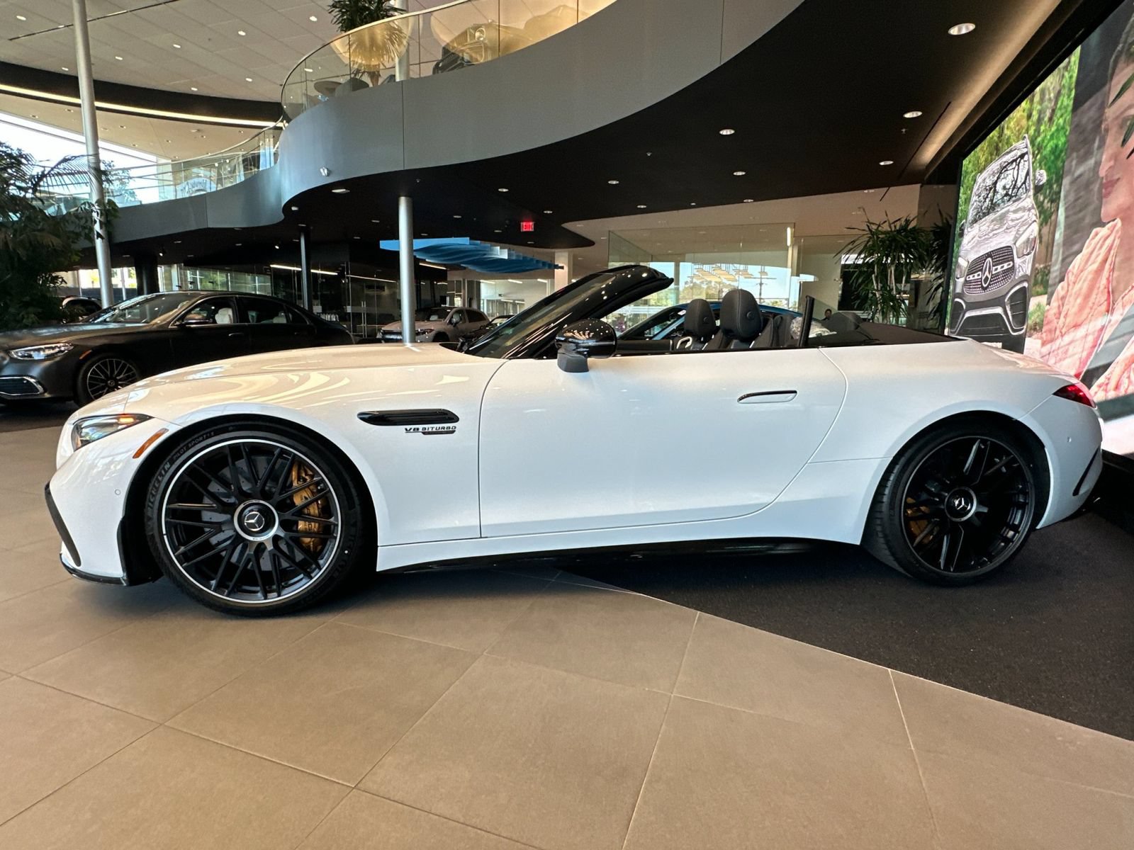 New 2026 Mercedes-Benz SL 63 AMG S e Performance 4MATIC image 6