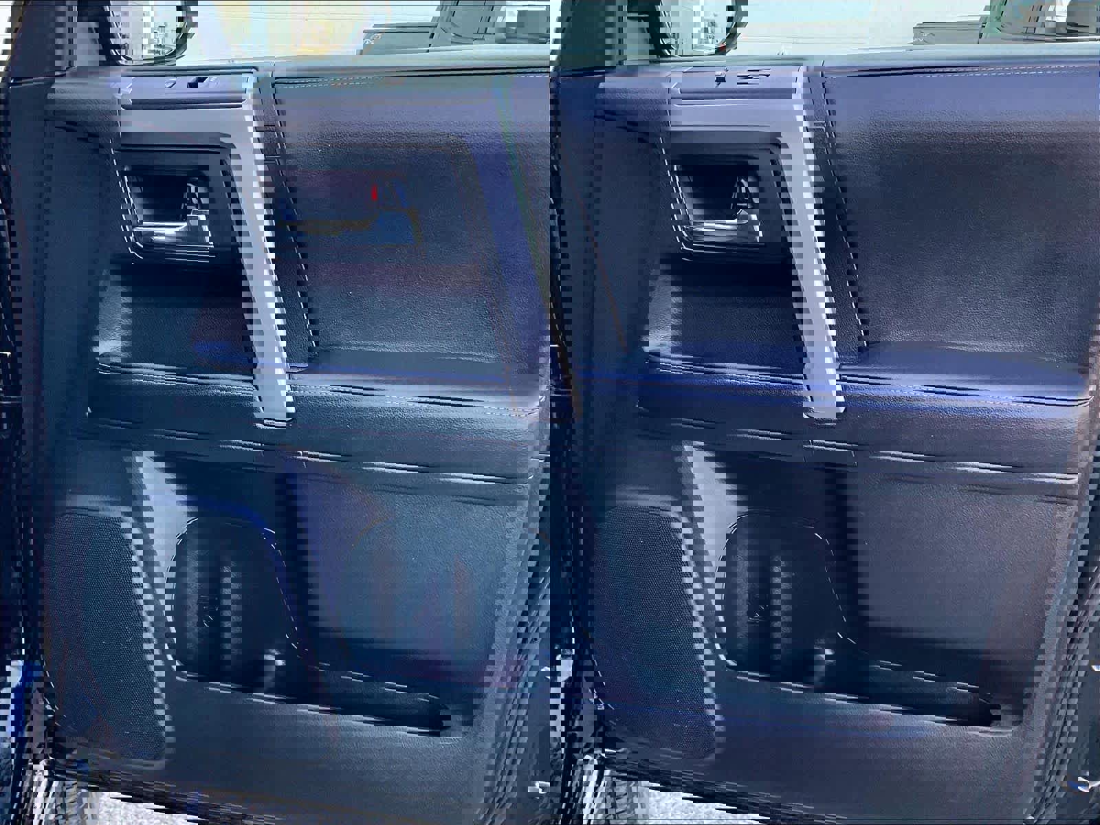 Used 2021 Toyota 4Runner Limited image 12