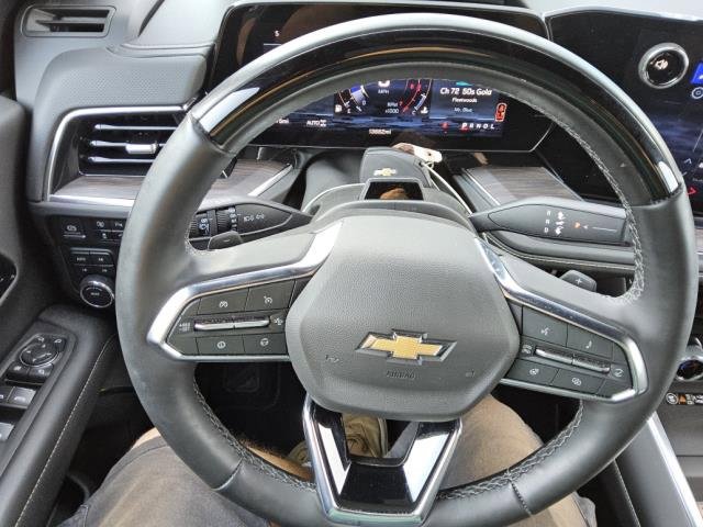 Used 2025 Chevrolet Tahoe Premier AWD/4WD image 3