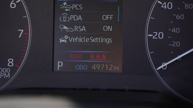 Used 2024 Toyota Corolla LE image 32