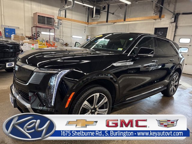 Used 2025 Cadillac Escalade IQ Luxury 1