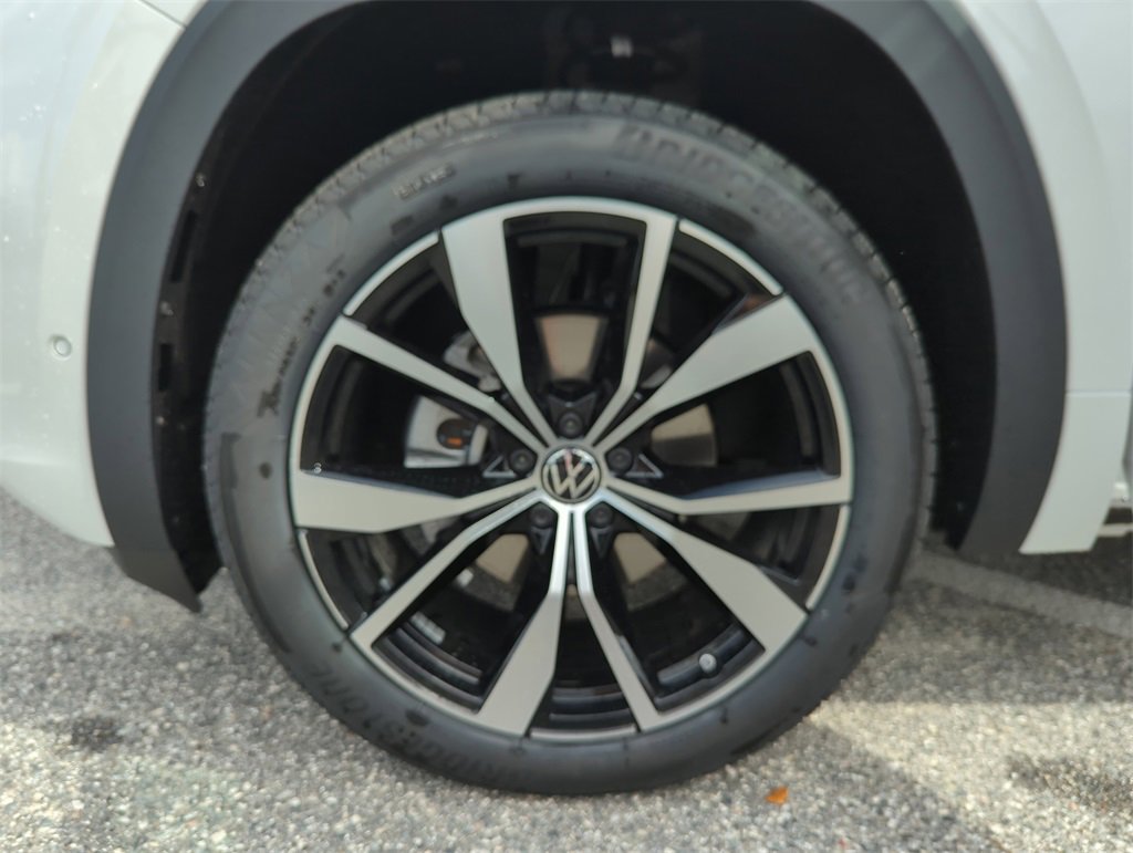 New 2026 Volkswagen Atlas SEL Premium R-Line image 44