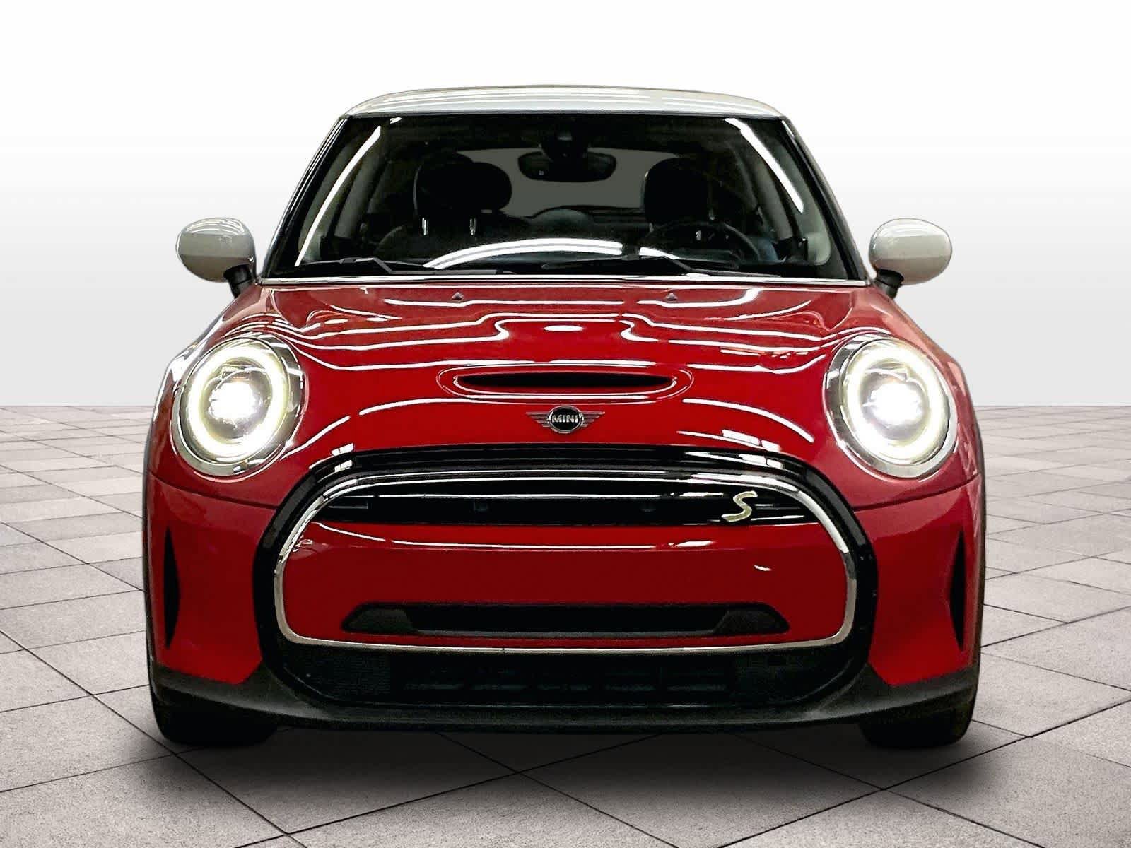 Used 2024 MINI Cooper SE FWD image 3