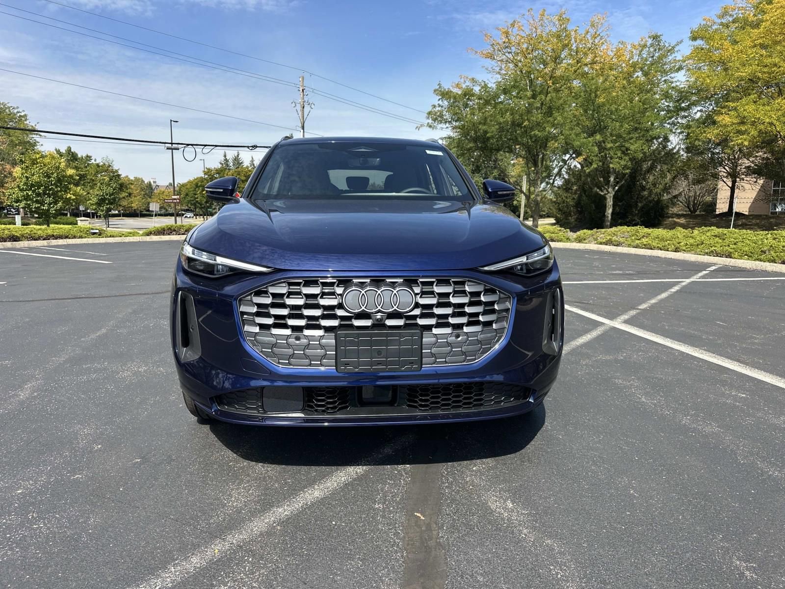 New 2025 Audi Q5 Premium Plus image 2