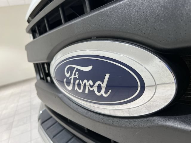Certified 2022 Ford F550 4x4 Crew Cab Super Duty w/ Power Equipment Group image 26