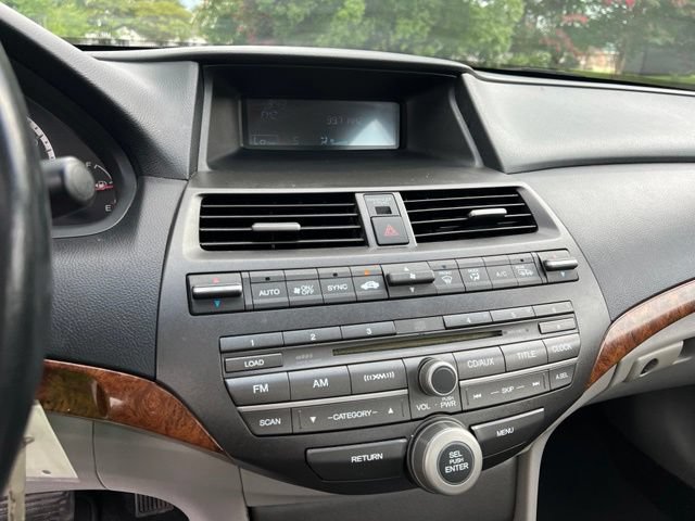 Used 2011 Honda Accord EX-L image 31