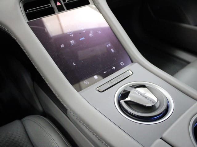 New 2024 Porsche Taycan 4S image 35