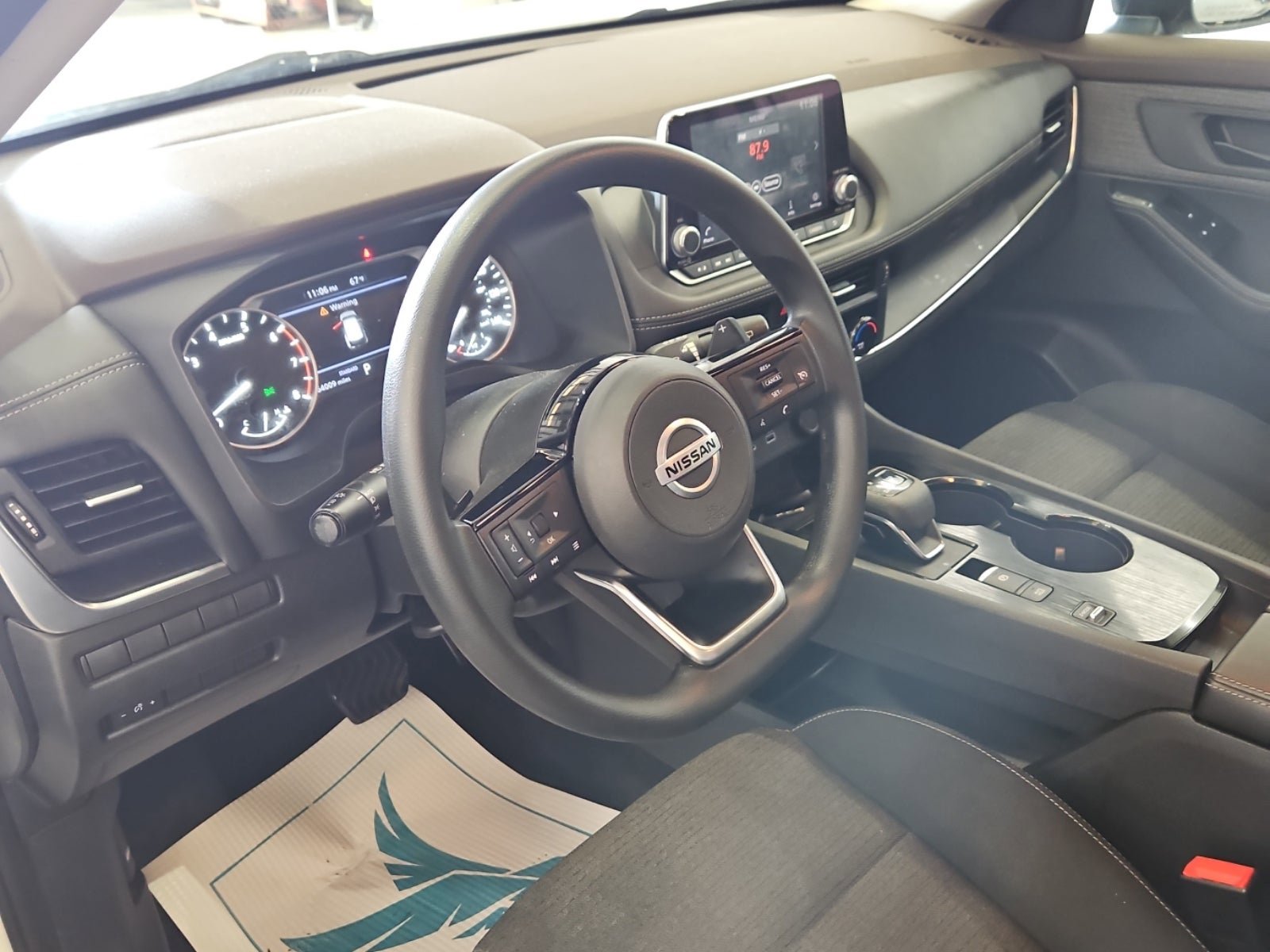 Used 2021 Nissan Rogue S image 14