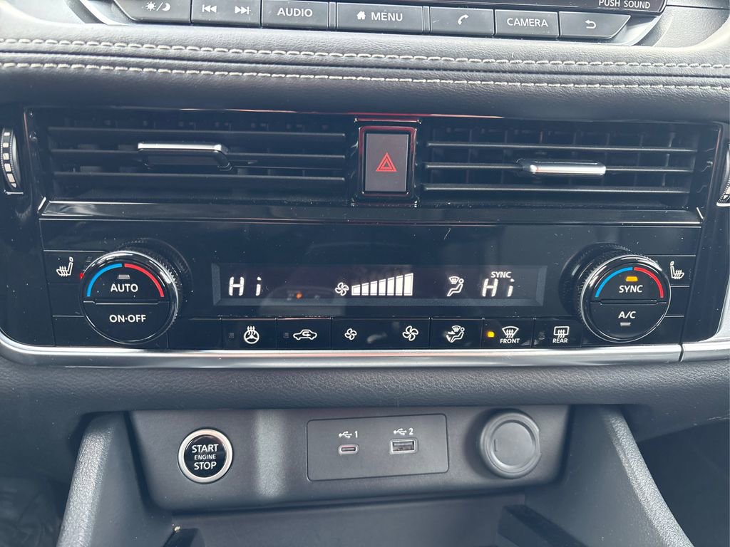 Used 2023 Nissan Rogue SV w/ SV Premium Package image 30