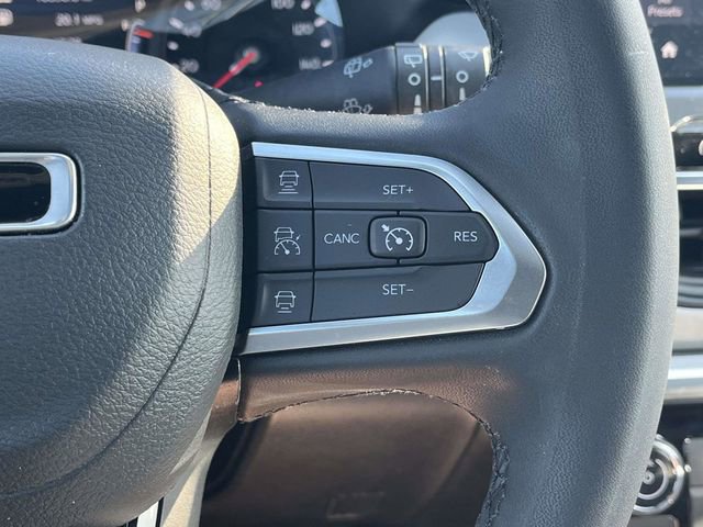 Used 2024 Jeep Compass Limited AWD/4WD image 27