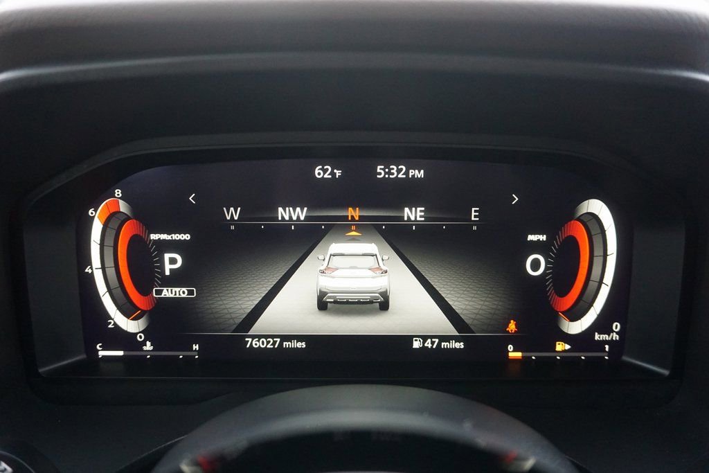 Used 2021 Nissan Rogue Platinum image 5