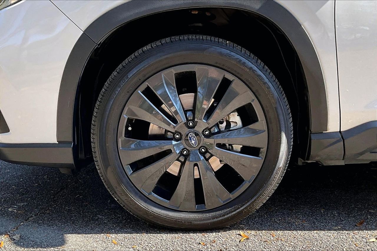 Used 2022 Subaru Ascent Onyx Edition image 35