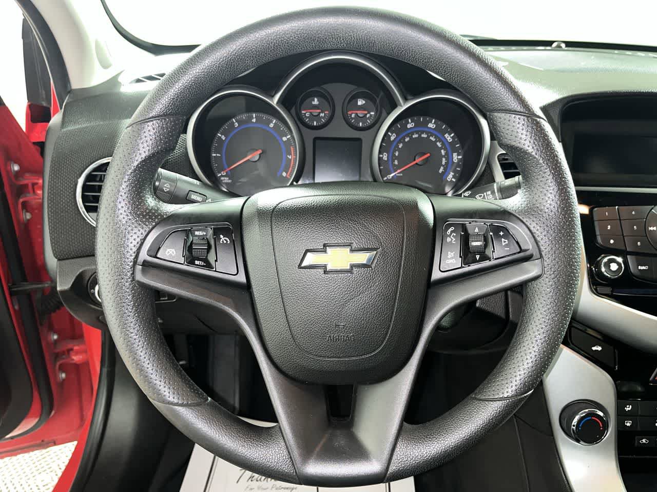 Used 2016 Chevrolet Cruze LT FWD image 16
